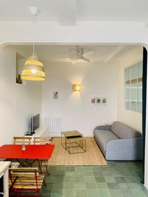 La Mounine - Hyper Centre - 37M2 - 4 Pers Apartamento Cassis Exterior foto